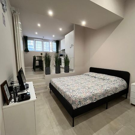 Апартаменты Monolocale Piazza Gambara M1 Милан Экстерьер фото