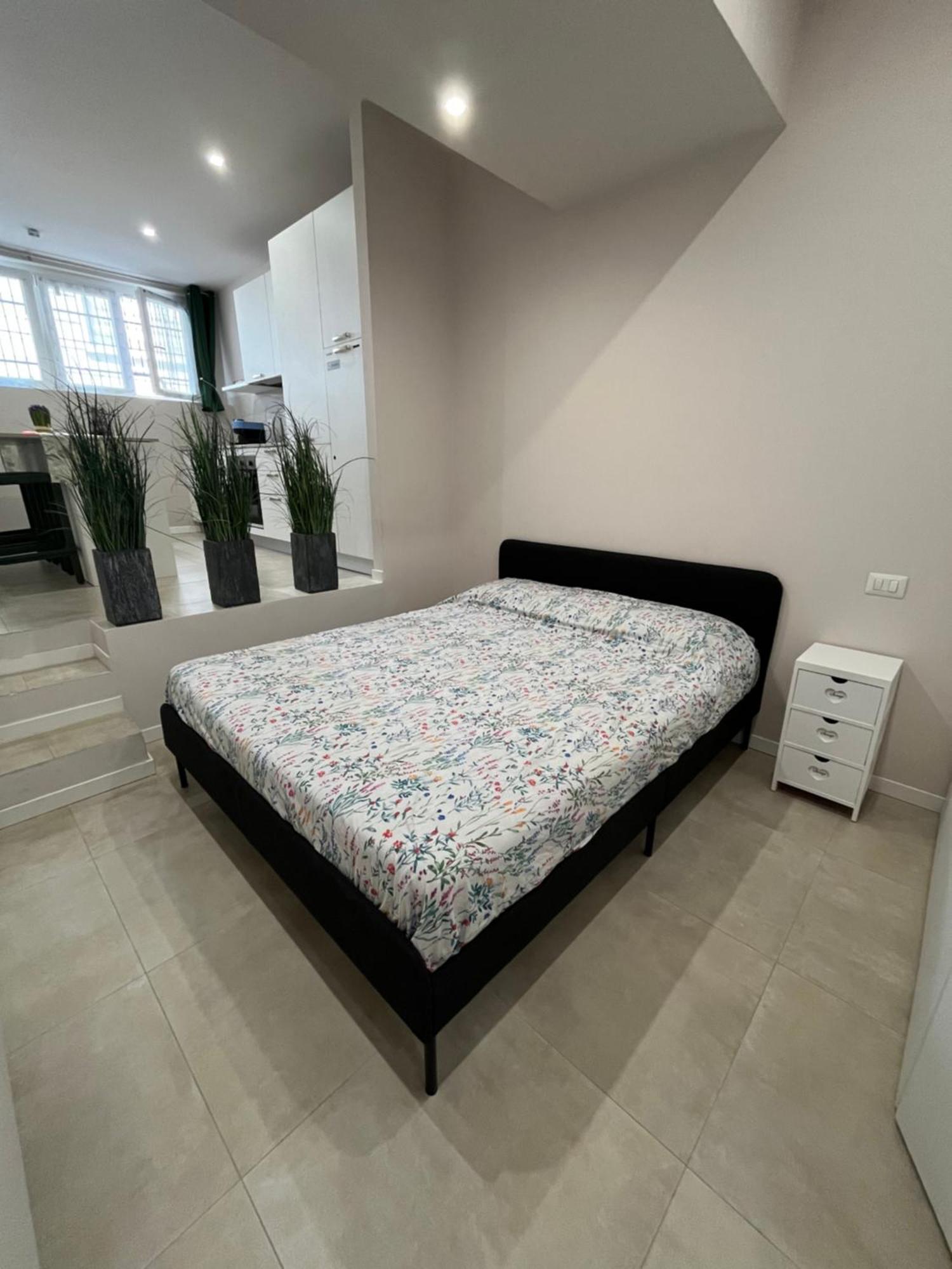 Апартаменты Monolocale Piazza Gambara M1 Милан Экстерьер фото